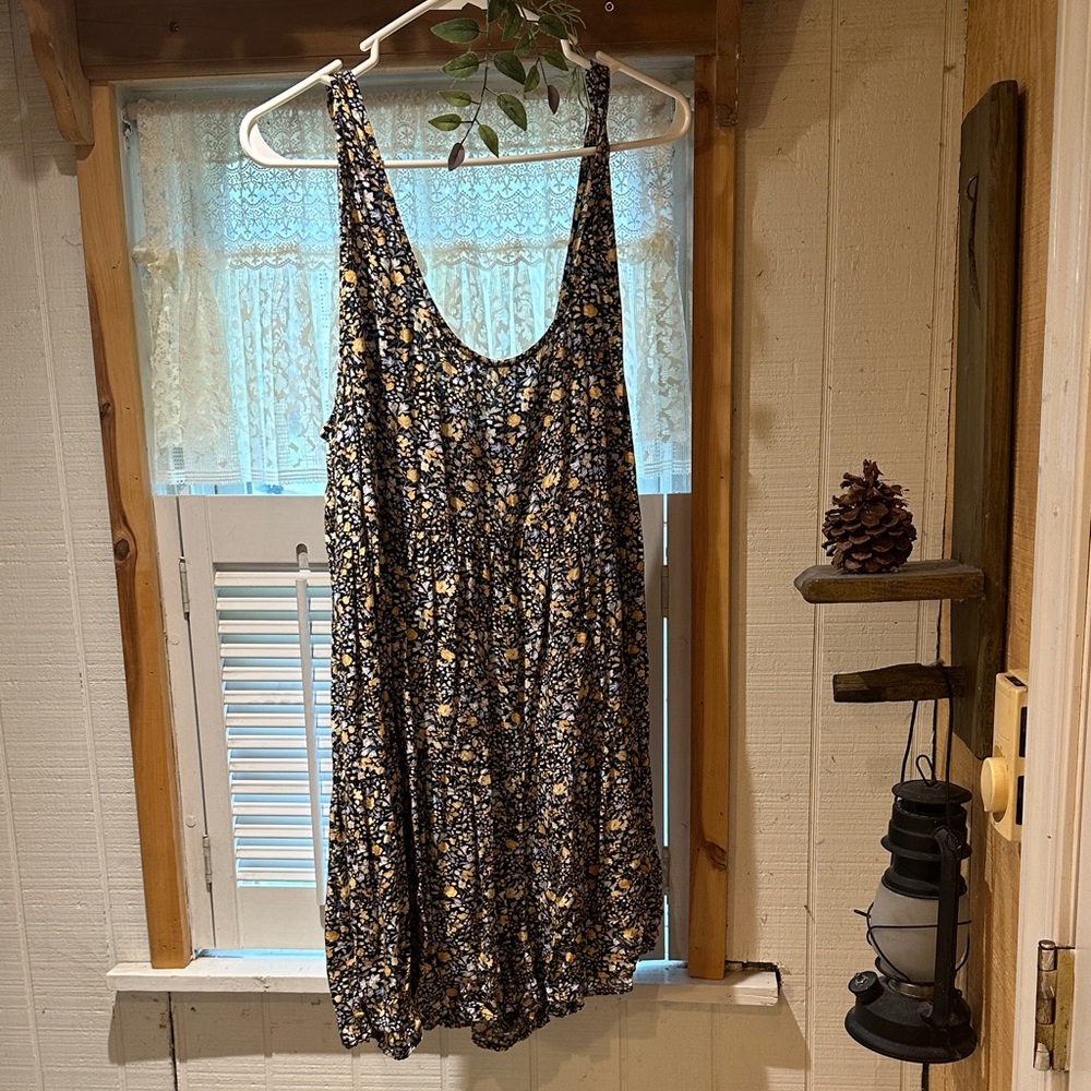 Floral Sleeveless Dress/jumper